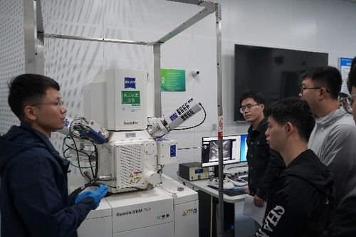 新学期，新视野 大型仪器设备共享实验中心成功举办扫描电镜应用培训